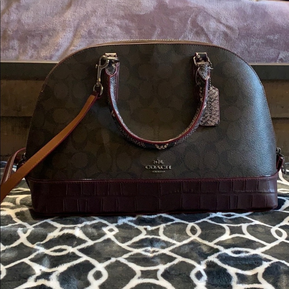 Coach purse